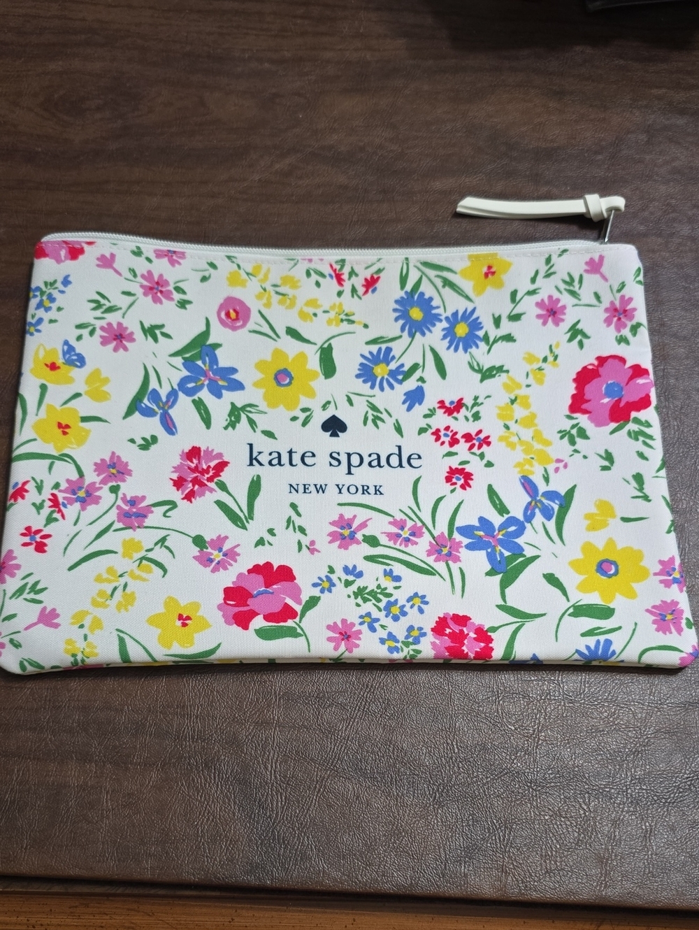kate spade White Floral Zip Pouch